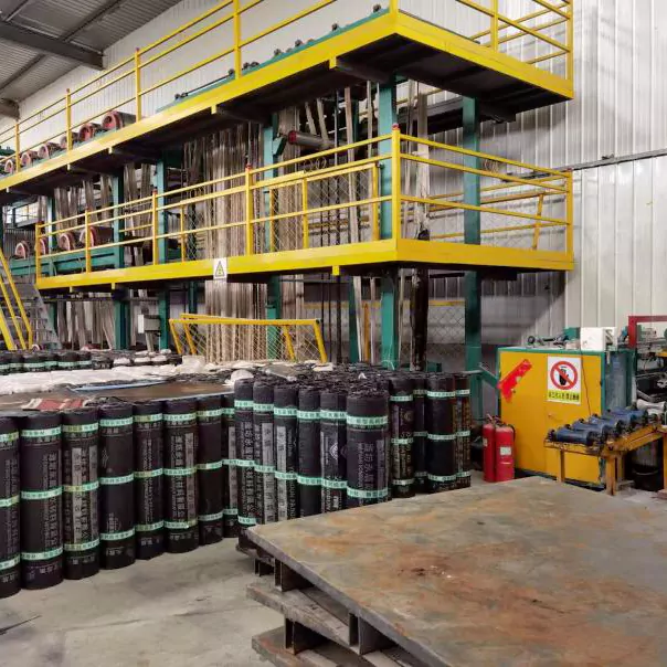 Ligne de production de membranes imperméables auto-adhésives HDPE